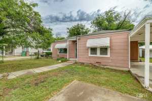 310 N Van Buren St (14)