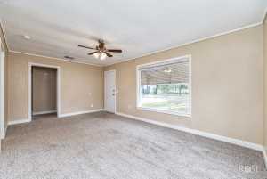 310 N Van Buren St (16)