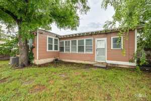 310 N Van Buren St (25)