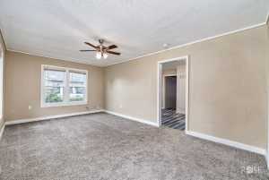 310 N Van Buren St (5)