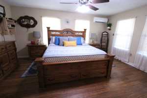 1451 E 28th St (30)