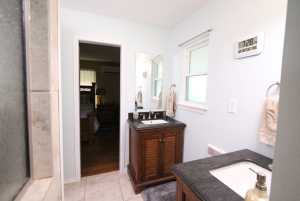 1451 E 28th St (33)
