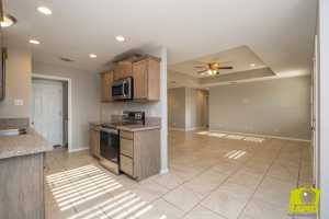 2222 N Poe St (10)