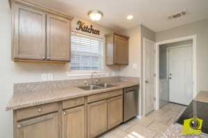 2222 N Poe St (11)