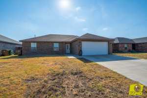 2222 N Poe St (2)