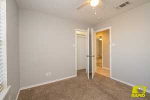 2222 N Poe St (22)