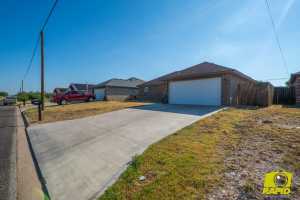 2222 N Poe St (3)