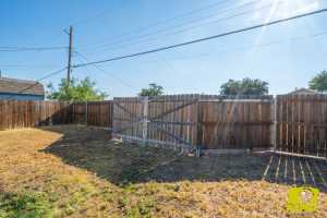 2222 N Poe St (32)