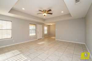 2222 N Poe St (7)