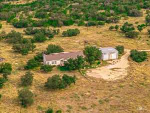 660 Private Rd 1115 (35)