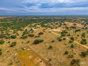 660 Private Rd 1115 (51)