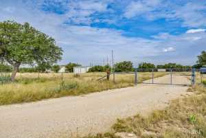 660 Private Rd 1115 (33)