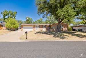 2620 University Ave (2)