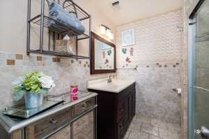 2620 University Ave (26)