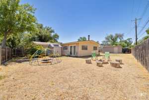 2620 University Ave (19)