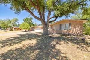 2620 University Ave (34)