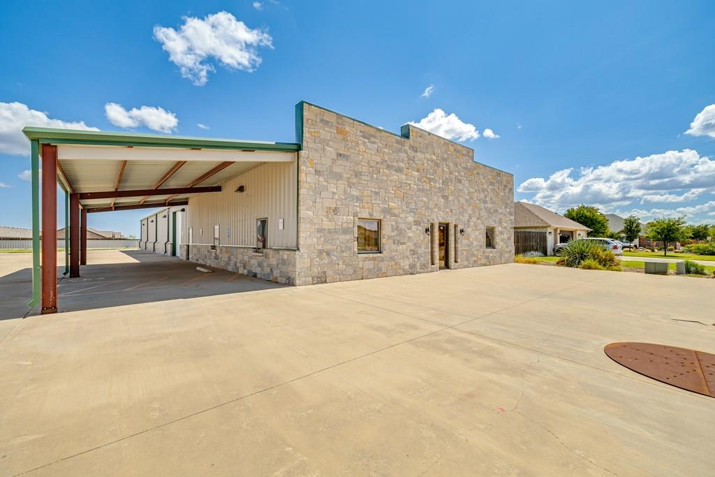 4540 North Bentwood Dr