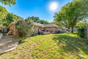 5410 Lake Tr Court (25)