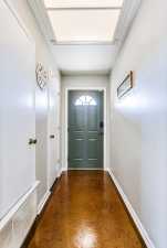 718 E 45th St (30)