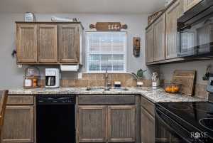 610 Jones St (10)