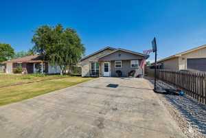 610 Jones St (3)