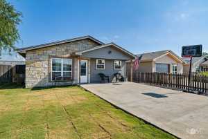 610 Jones St (4)