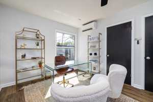 2307 W Harris Ave (26)