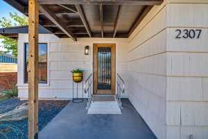 2307 W Harris Ave (8)