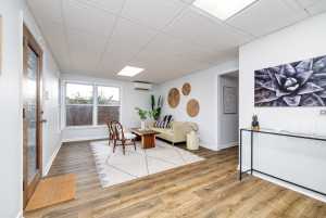 2307 W Harris Ave (9)