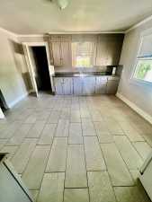 121 N Madison St (3)
