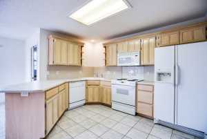 1021 Avondale Ave (16)