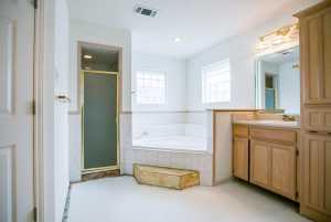 1021 Avondale Ave (24)