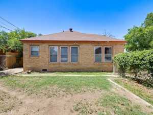 2229 Waco St (27)