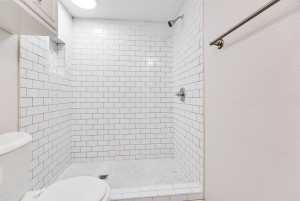 1221 Howard Ave (14)
