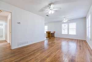 1221 Howard Ave (4)