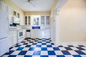 321 S Adams St (18)