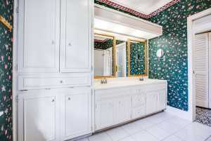 321 S Adams St (40)