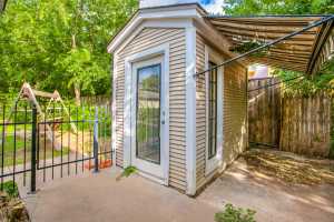 321 S Adams St (25)