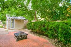 321 S Adams St (26)