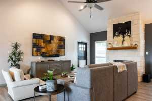 2014 Overhill Dr (14)