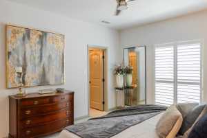 2014 Overhill Dr (23)