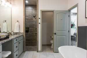2014 Overhill Dr (27)