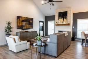 2014 Overhill Dr (9)