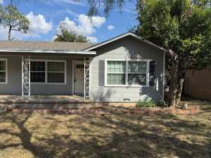 1012 Austin St