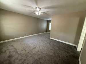 1012 Austin St (2)