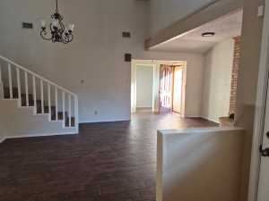 3913 Driftwood Dr (3)