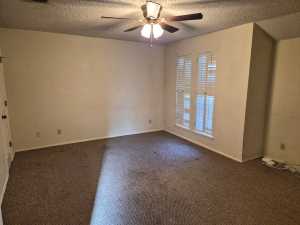 3913 Driftwood Dr (6)