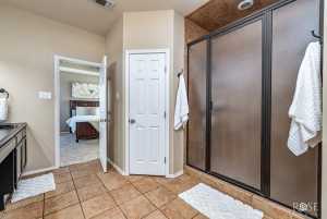 6009 Stratford Ave (21)