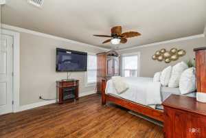 706 N Madison St (11)