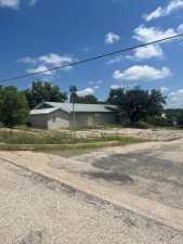 306 N 4th St